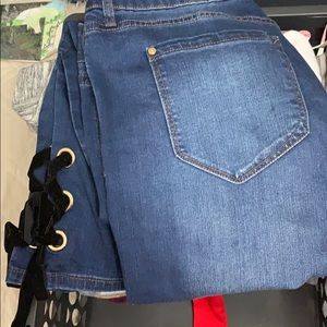 Stylish Kensie jeans!